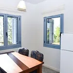 فيلة Ryalos *