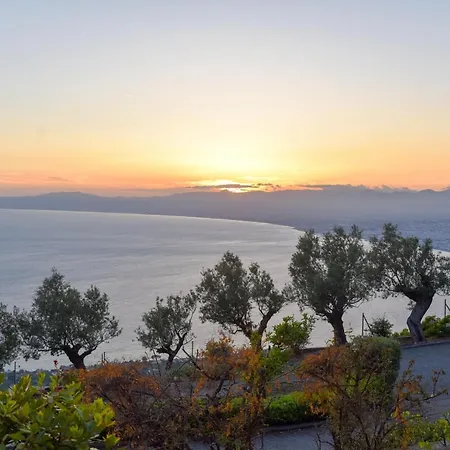 Ryalos * Kalamata