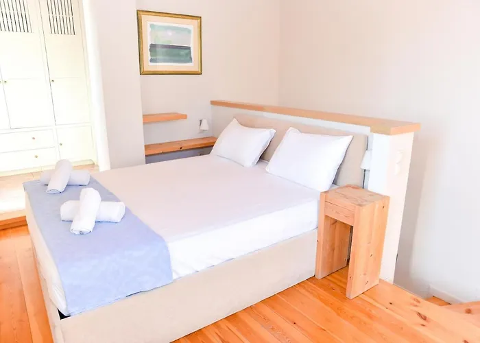 Ryalos Βίλα Καλαμάτα