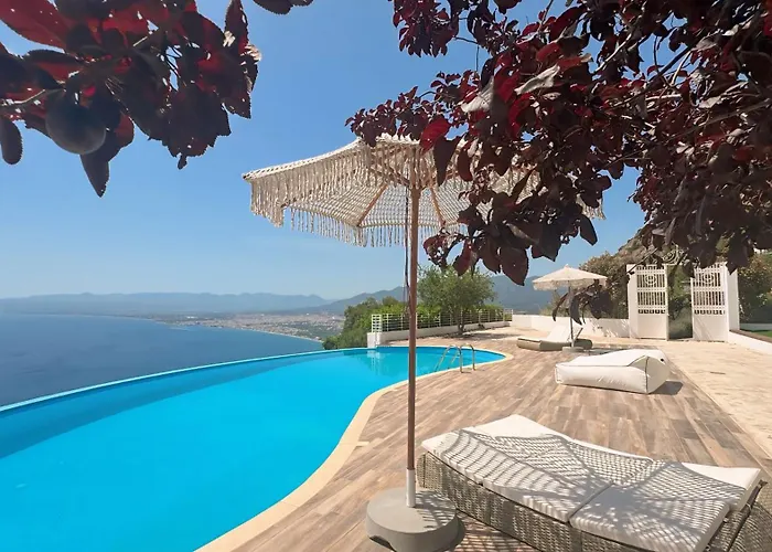 Ryalos Καλαμάτα